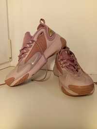 Nike Air Zoom
Nike Zoom 2K Pink
Nike Zoom 2K PinkNike Zoom 2K PinkNike