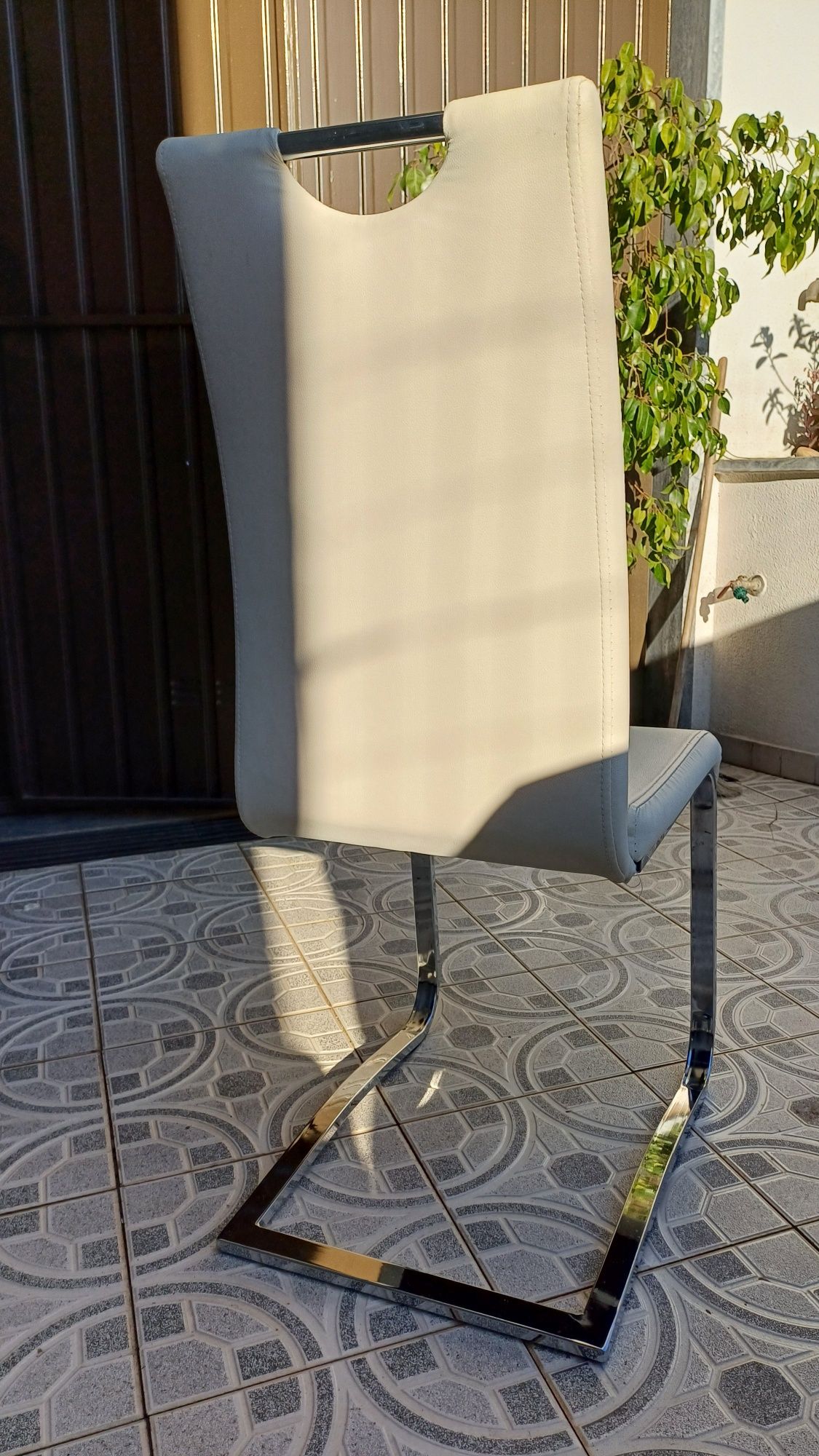 Cadeira de escritório/ quarto