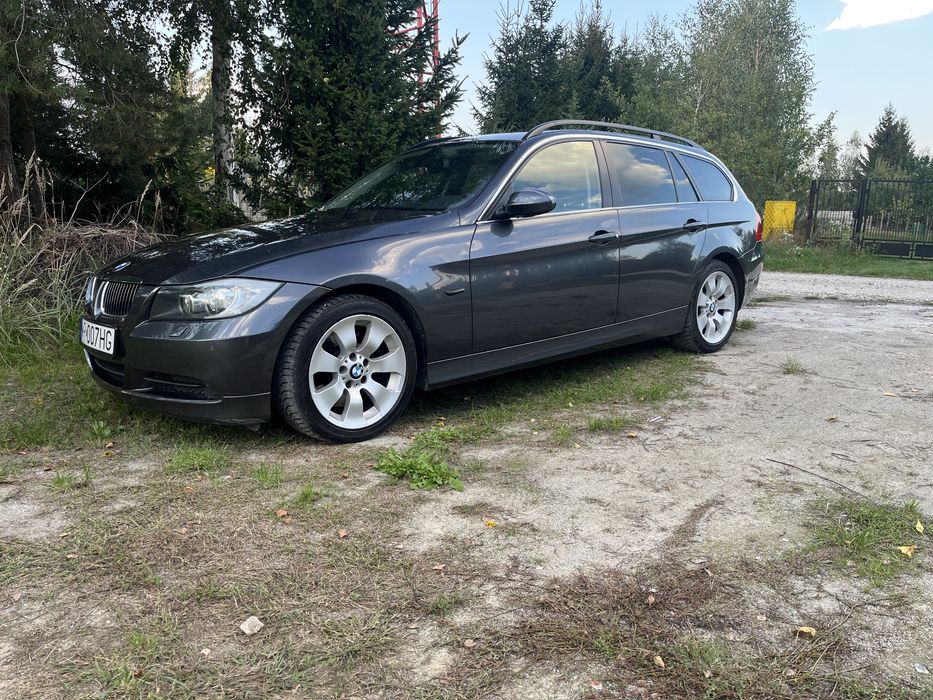 BMW E91 325 xi Panorama serwis