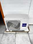 Klimatyzator Haier 1AU50S2SJ2FA jednostka zewnętrzna uszkodz skraplacz