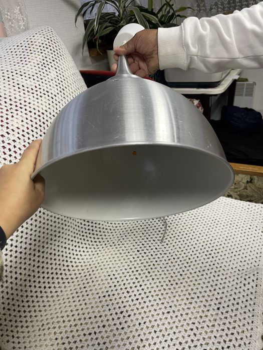 Лампа ікеа велика