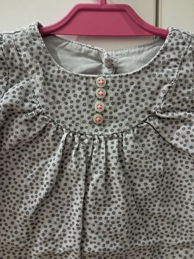 Sukienka 62/68 Marks & Spencer. Dlugosc calkowita 36cm