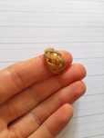 Anel dourado para mulher vintage