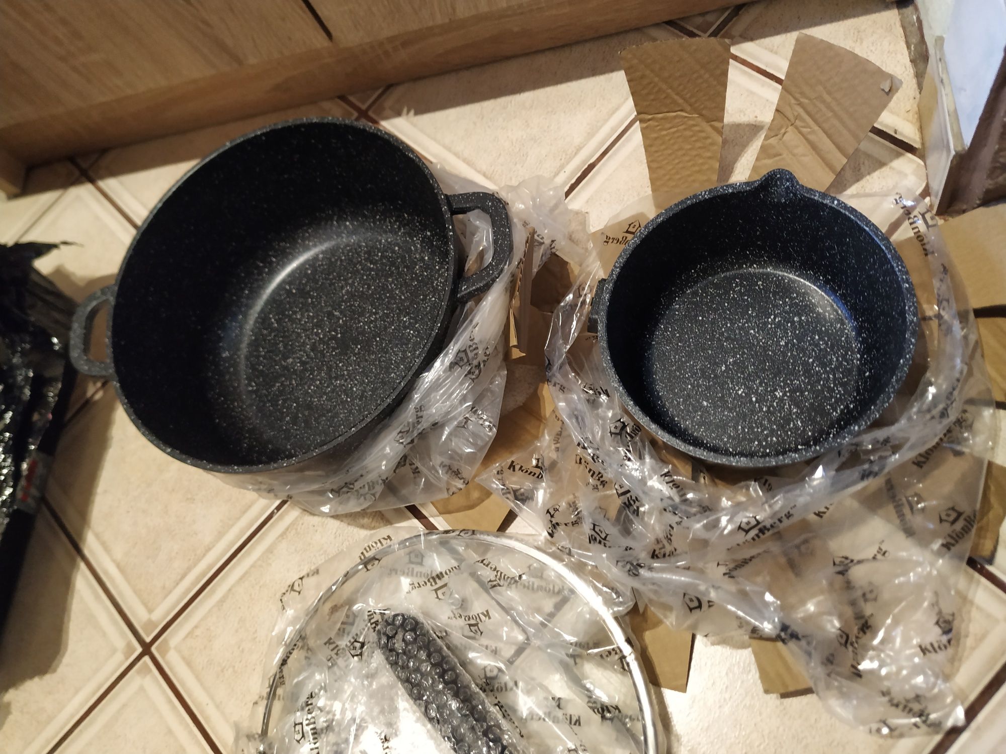 Garnki granitowe, 20 l  5l , 1.5l ,2 l  + reszta gratis