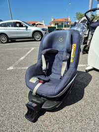 Bebe Confort Car Seat & ISOfix Base