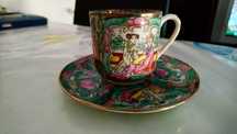 Chávena de café com pires em porcelana de Macau