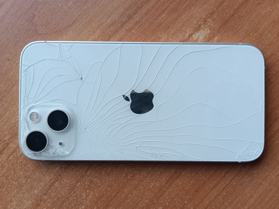 13 айфон, на запчасти