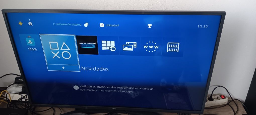 PS4 500Gb + comando + jogo
