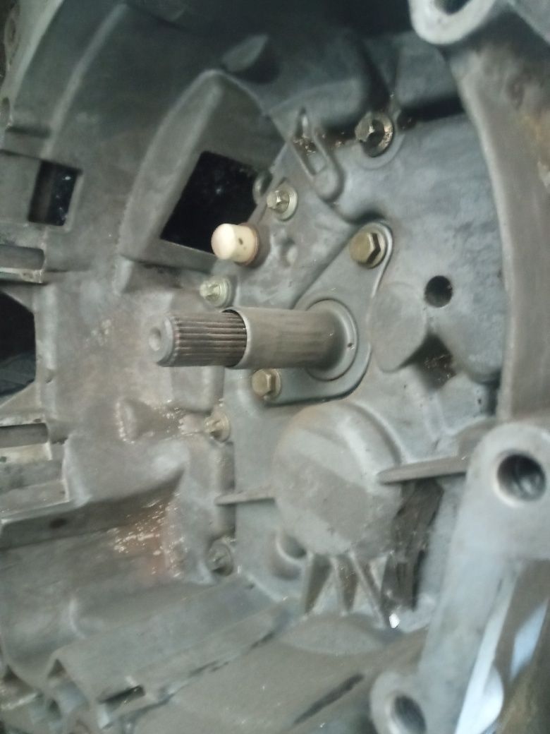 Продам Коробка передач jc5 225 volvo mitsubishi renault