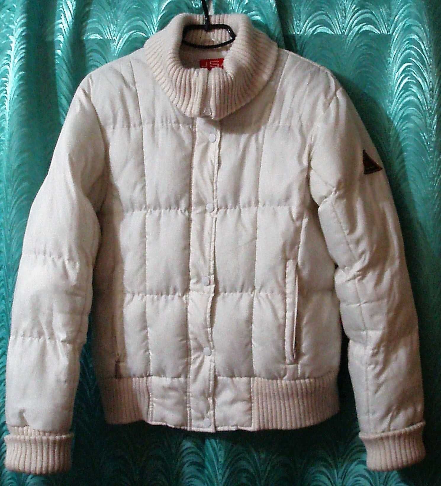 Тёплая женская куртка на весну-осень, 48-й размер (М-L)