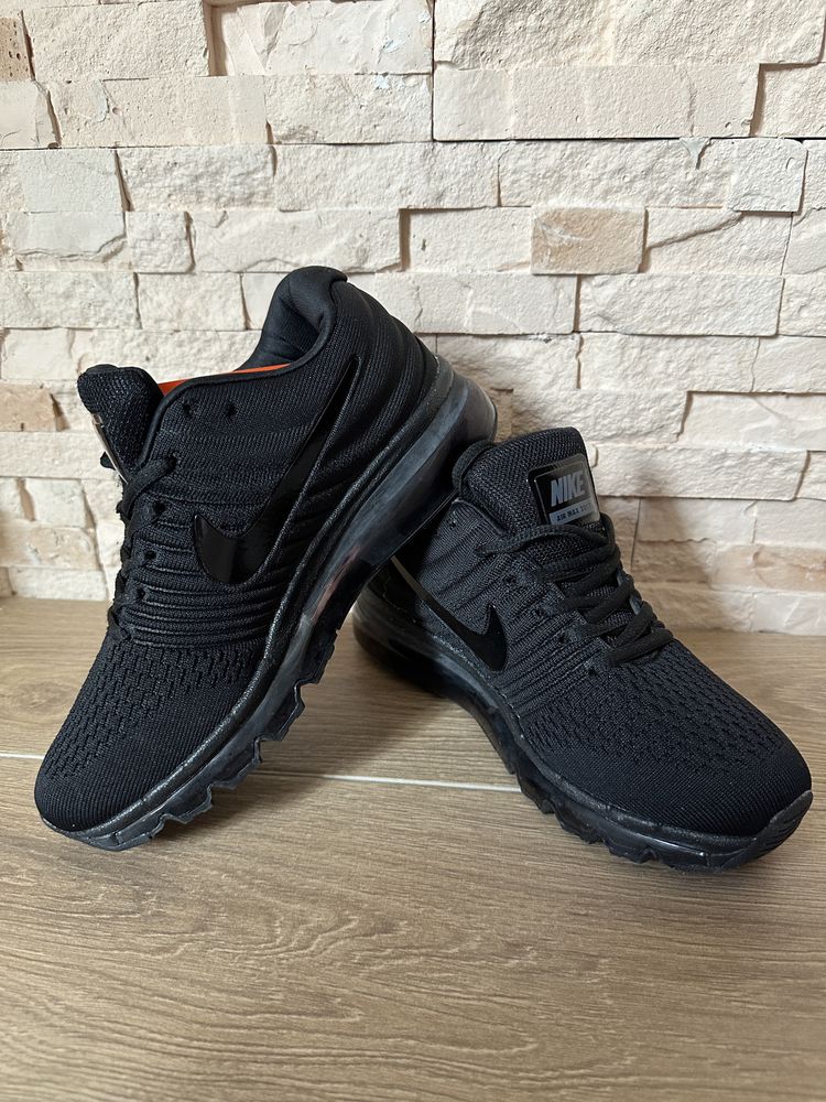 Кросівки Adidas Air Max сітка р.39,24,5 см нові останні