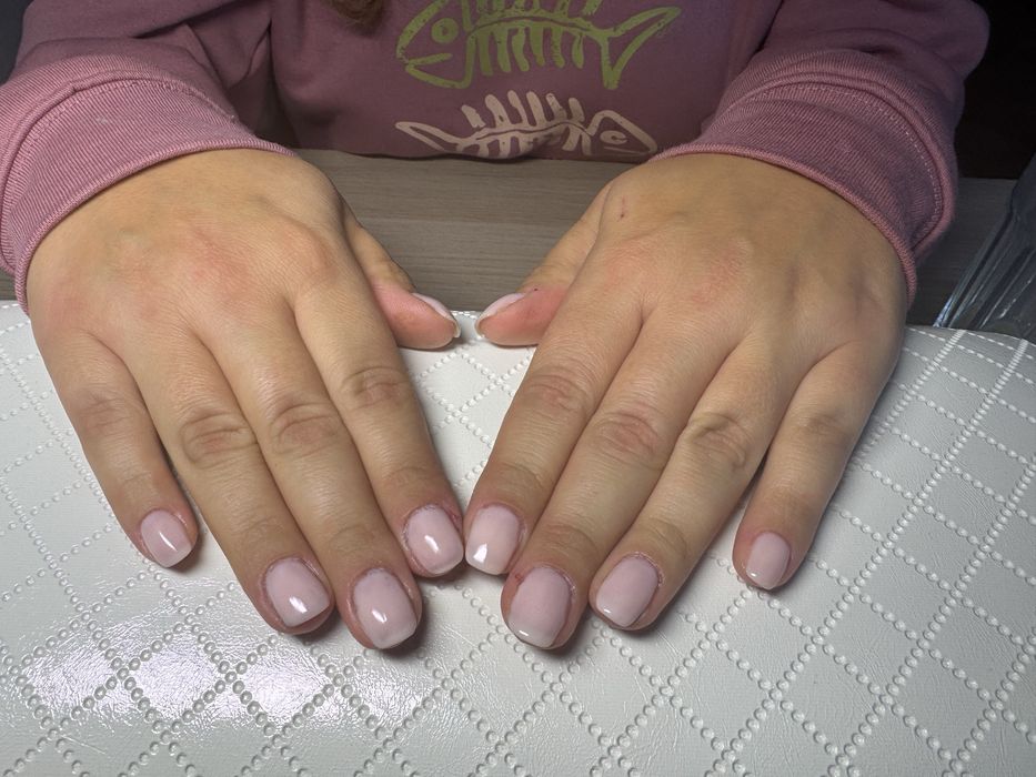 Świąteczny prezent dla każdej klientki w salonie Classic Hybrid Nails