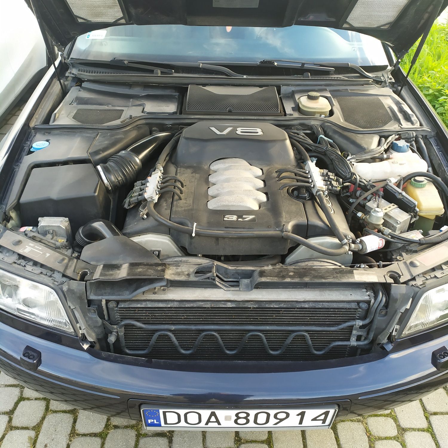 Audi A8 D2 automat benzyna gaz 1998 rok