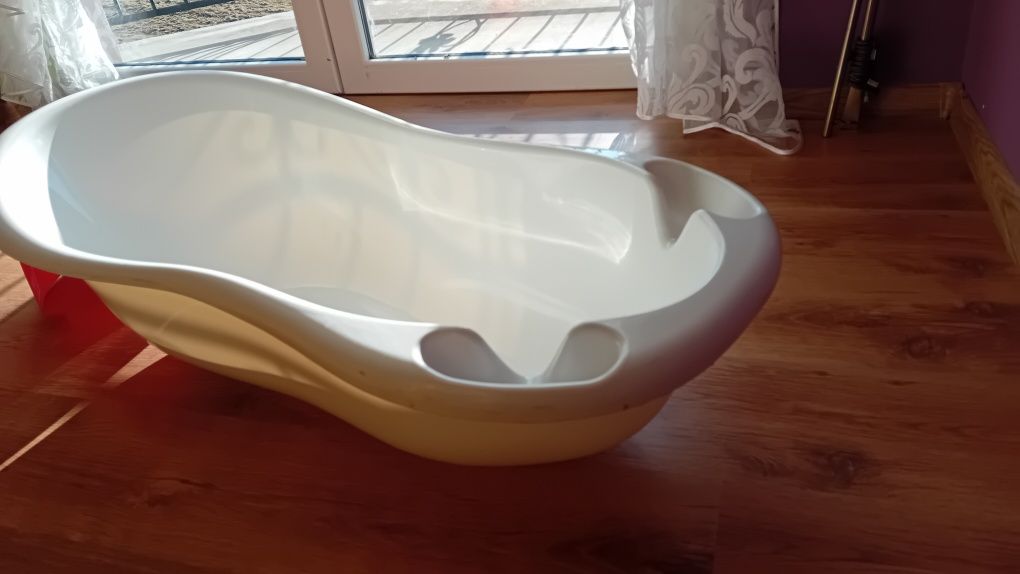 Wanienka do kąpieli biała