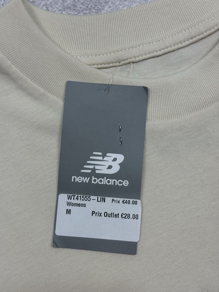 Футболка New Balance