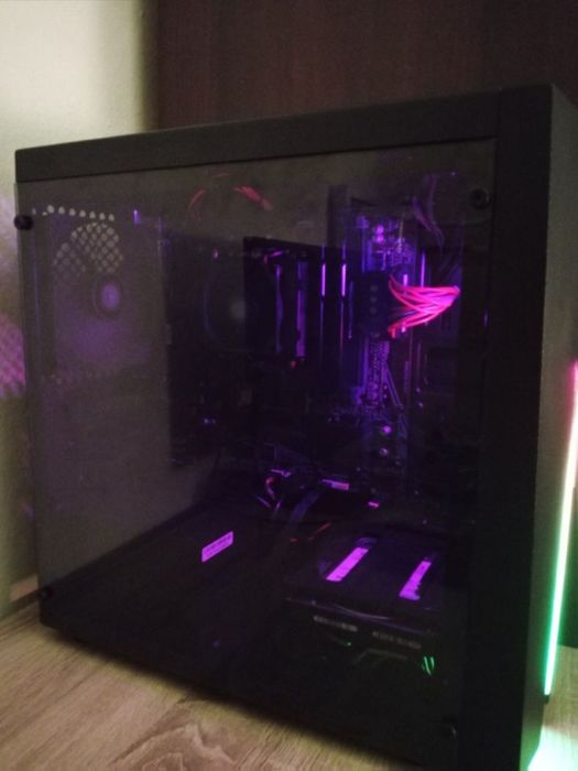 PC GAMER•Amd RYZEN 3 2200•16GB RAM•SSD 120GB•Hdd 1Tb