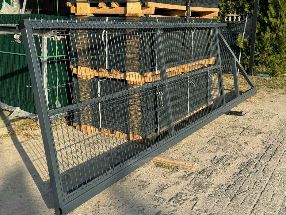 Brama Przesuwna Samonośna Panelowa 4,00 m x 1,50 m Grafit