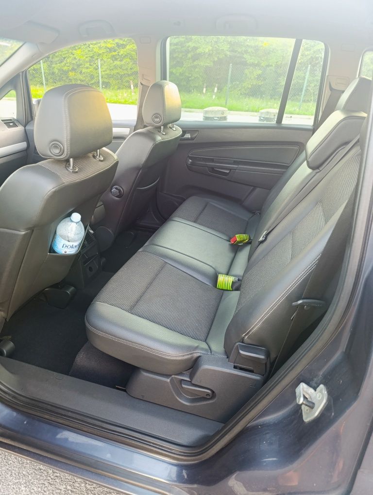 Opel Zafira 1.8B // 2008 // LPG // Automat // 7- Osób // Klima // Zami