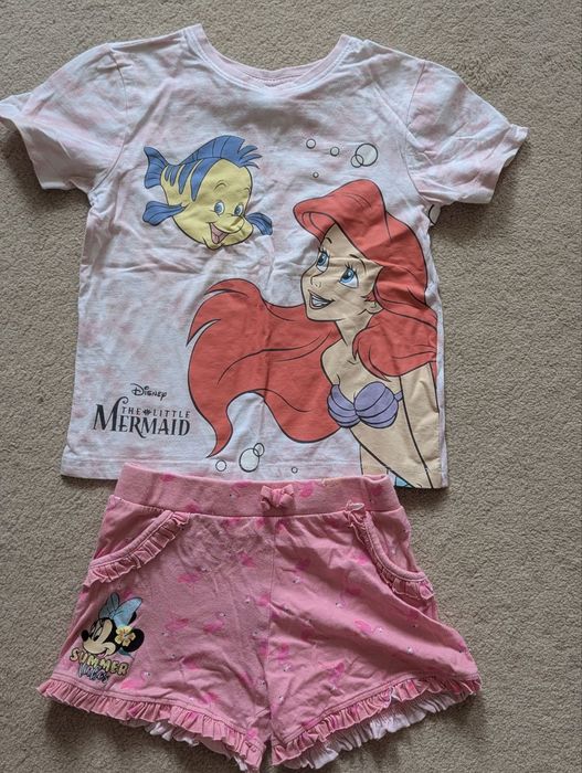 Летний комплект на девочку 4-5 лет. Футболка шорты