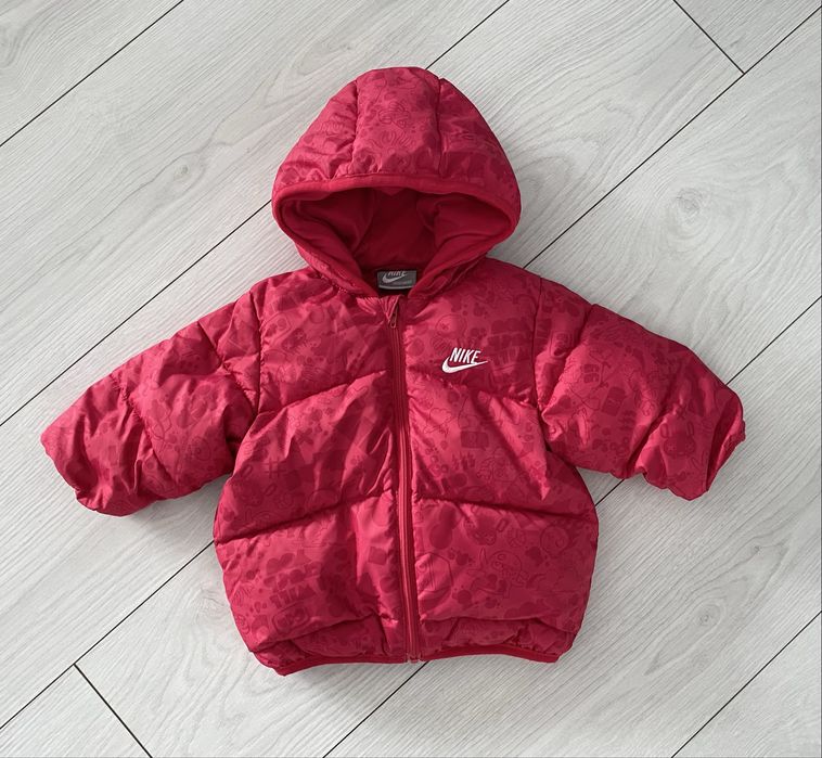 Cudna kurtka zimowa NIKE rozmiar68/74