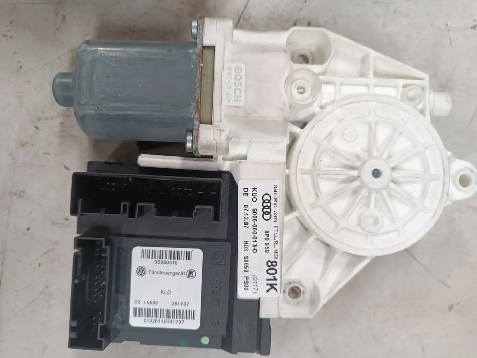 Motor elevador  esquerdo - Audi A3 ( novo e original )