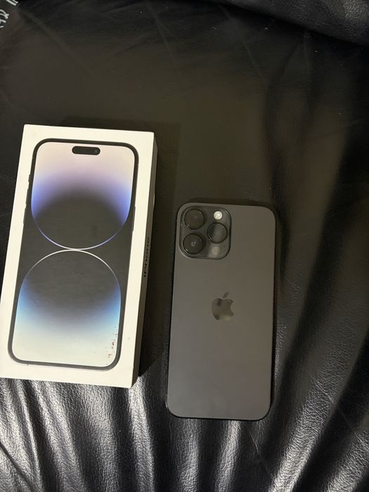 Apple iPhone 14 Pro Max 128Gb Space Black в отличном состоянии.