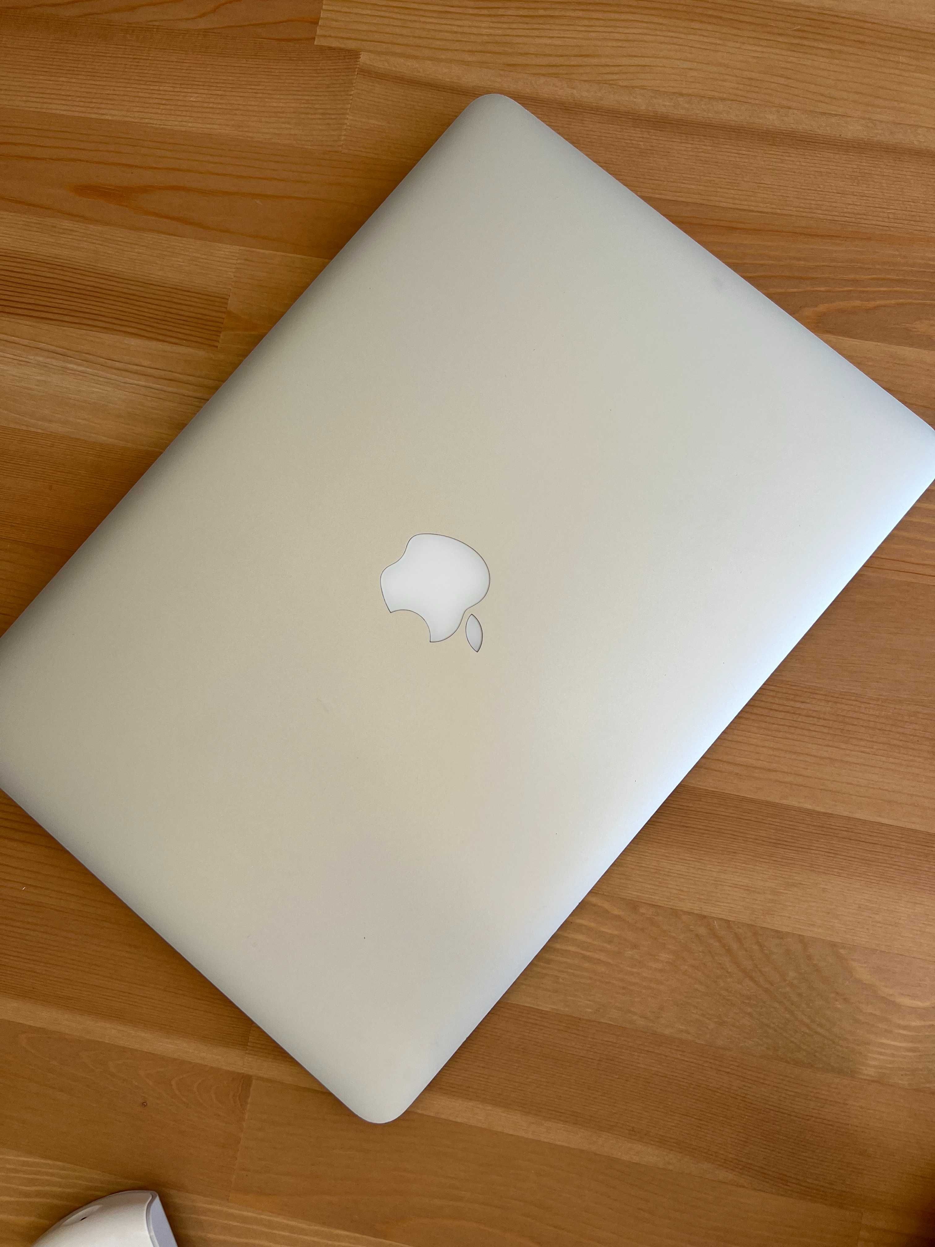 Macbook Air 8 GB 1600 MHz DDR3