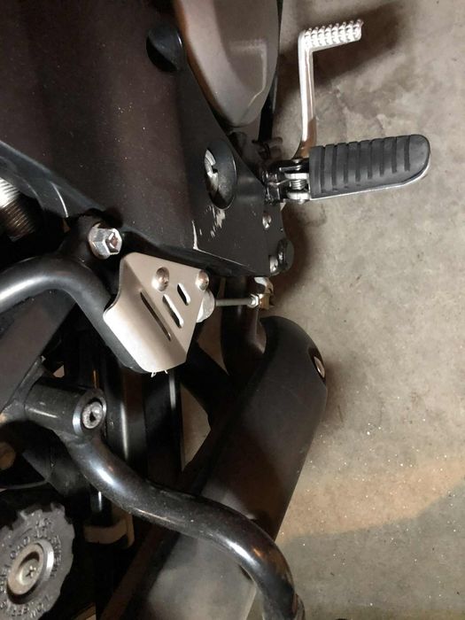 Suzuki V Strom DL 650 top case givi