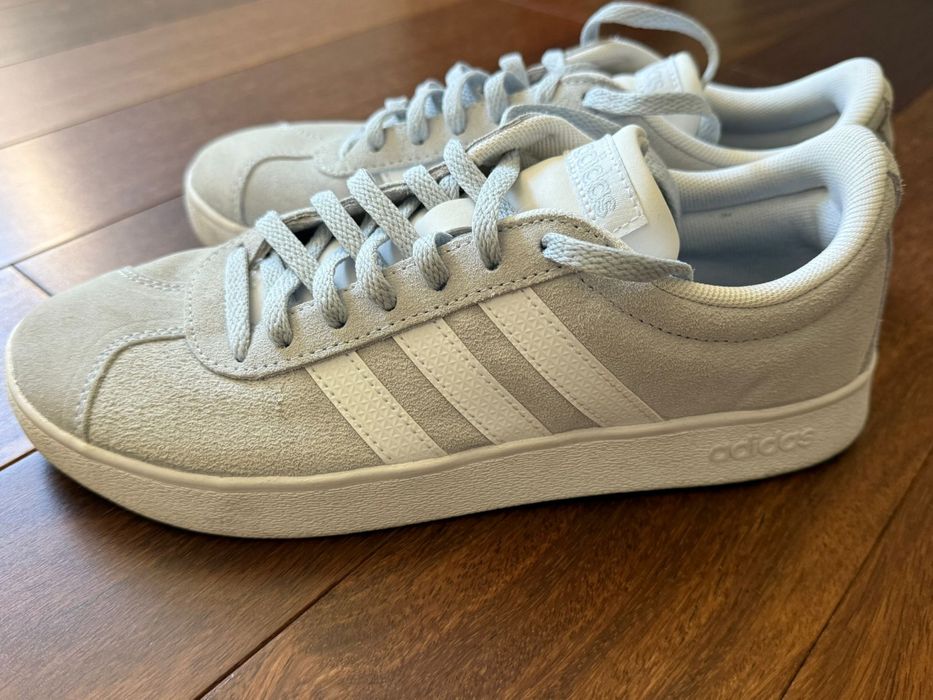 Sapatilhas adidas - cinza