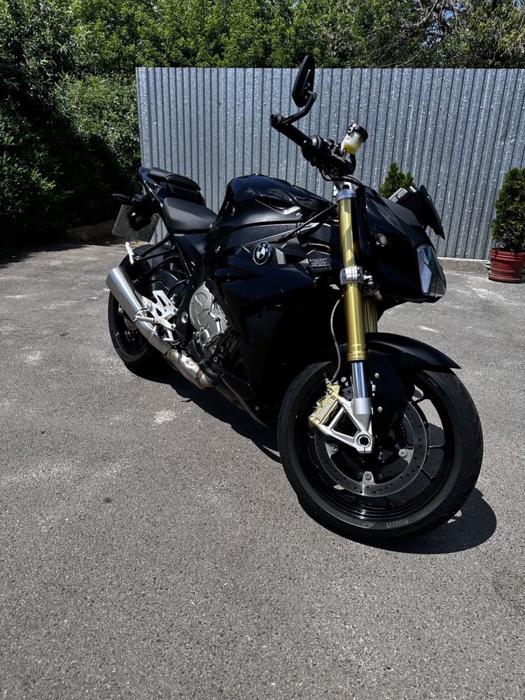 Продам BMW s1000r 2018p