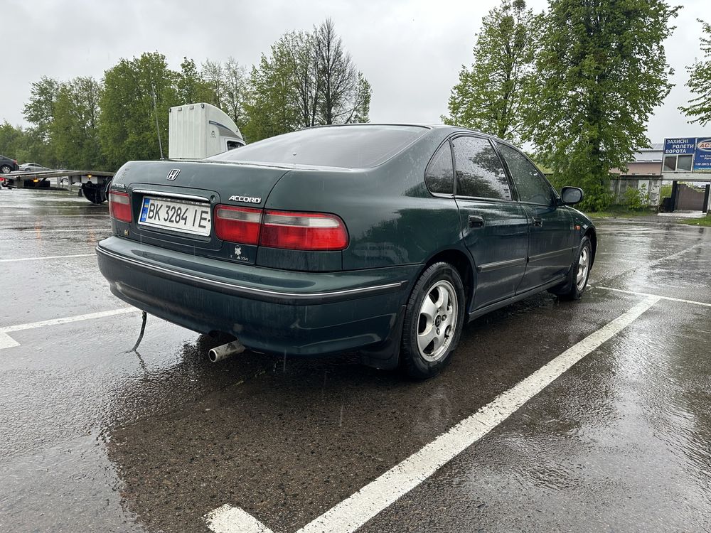 Honda Accord 5 1.8 газ/бензин