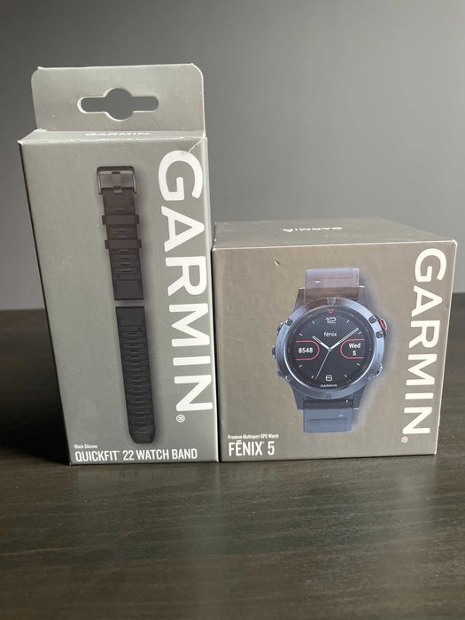 Годинник Garmin Fenix 5