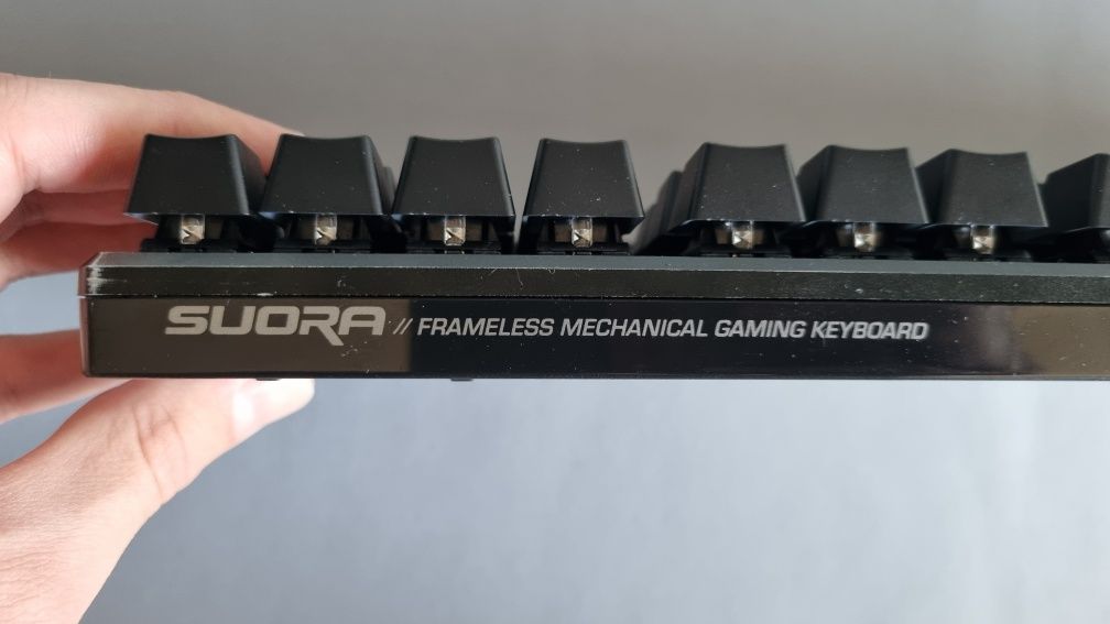 Gamingowa Klawiatura Mechaniczna ROCCAT Suora