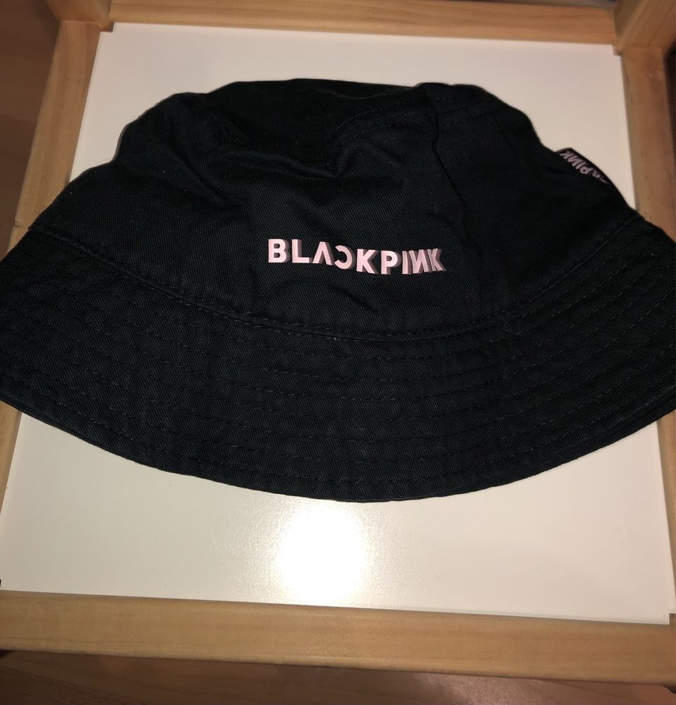 Kapelusz typu bucket BlackPink