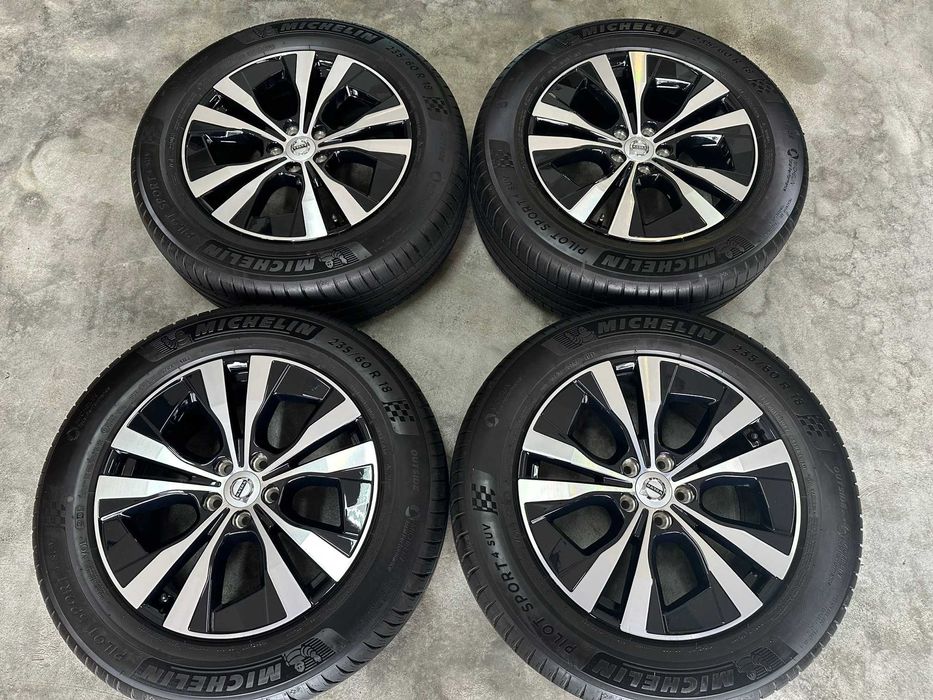 Jantes 18" e Pneus 235/60 R18  - Rodas Originais Volvo XC60