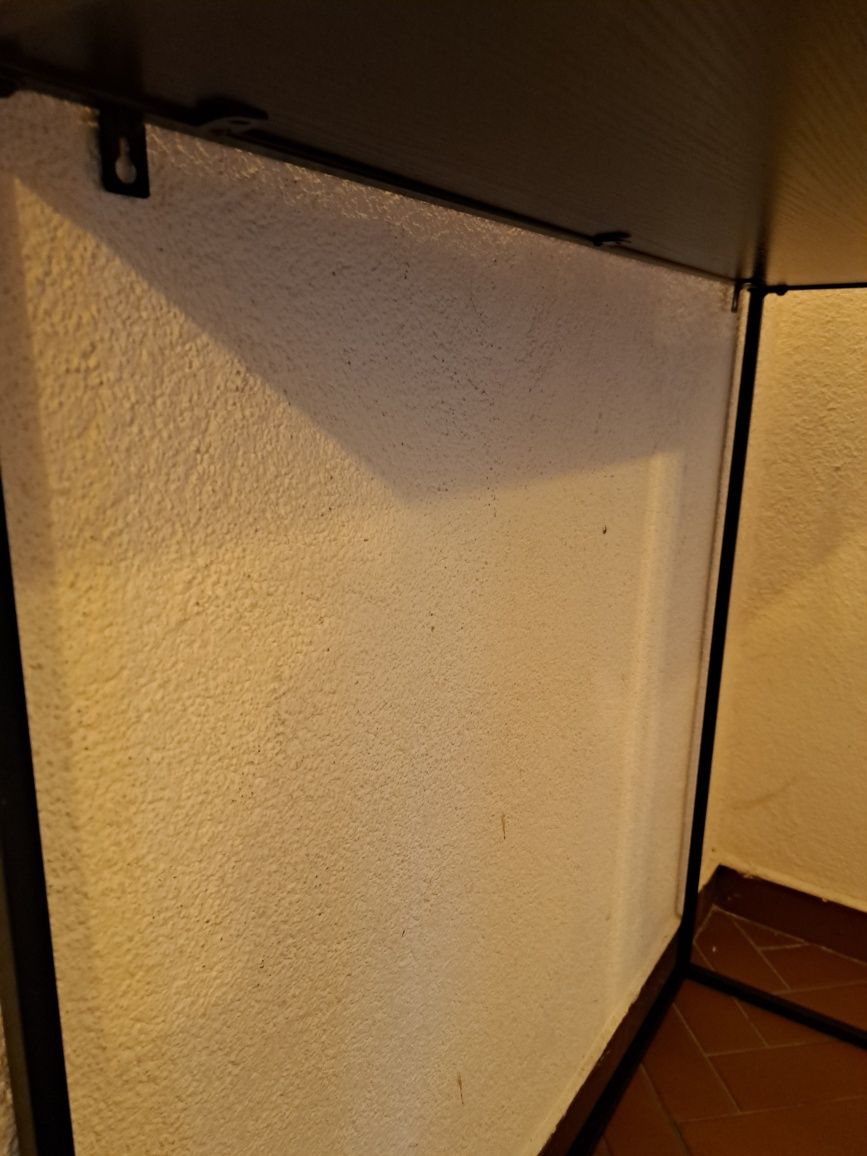 Konsola w stylu loft