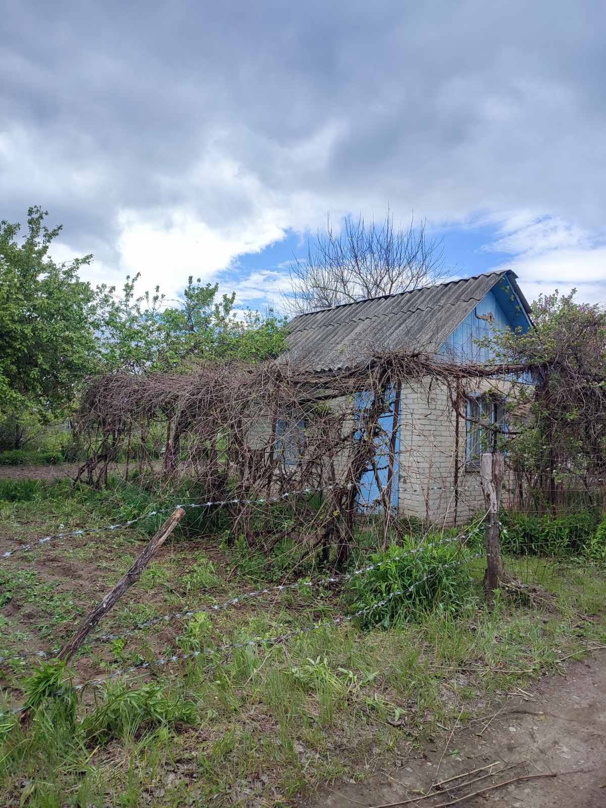 Продам сад 5й массив дача домик