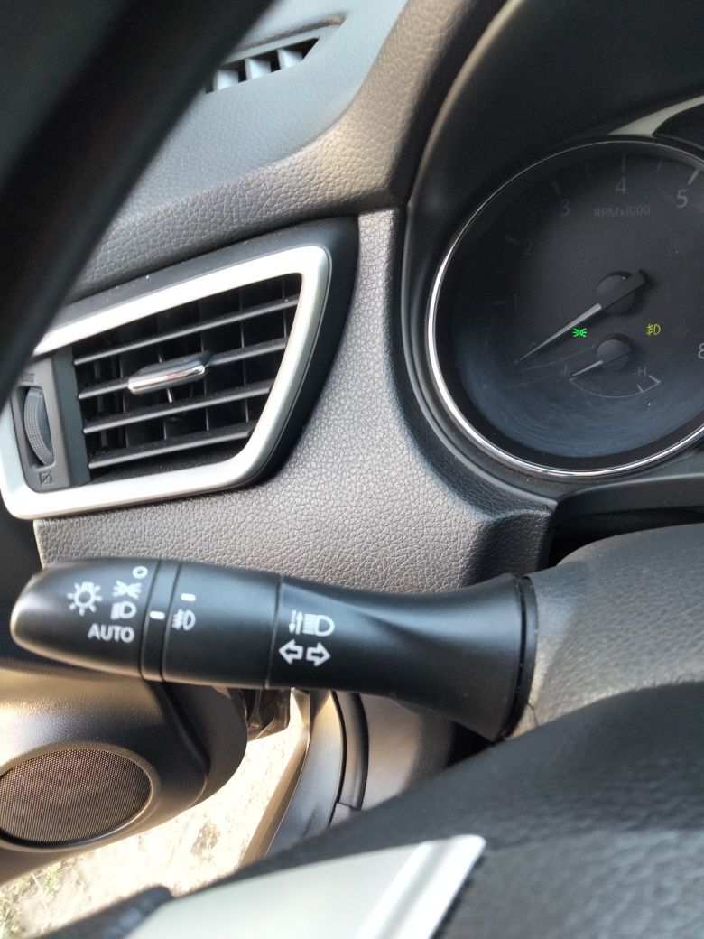 Продам Nissan rogue 2016 року