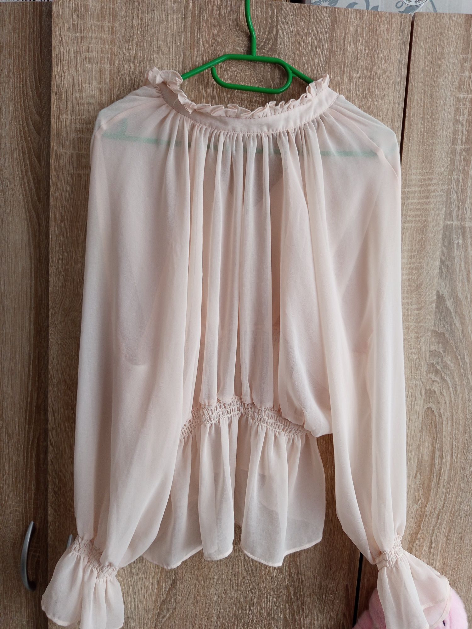 Elegancka damska bluzka vintage