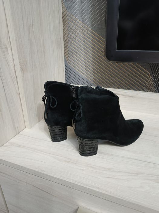 Ботильони, черевички р. 36