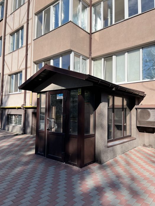 Продаж без комісії Вишневе , Крюківщина приміщення 65 метріа