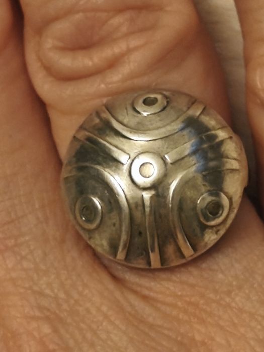 Rytosztuka pierścionek stare srebro