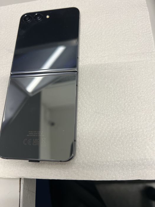 Vendo samsung zfilip 5 novo