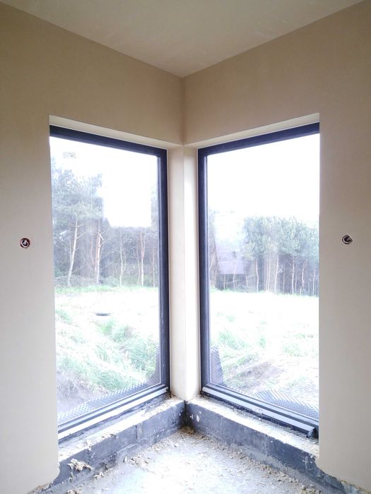 Tynki wewnętrzne maszynowe gipsowe cementowe