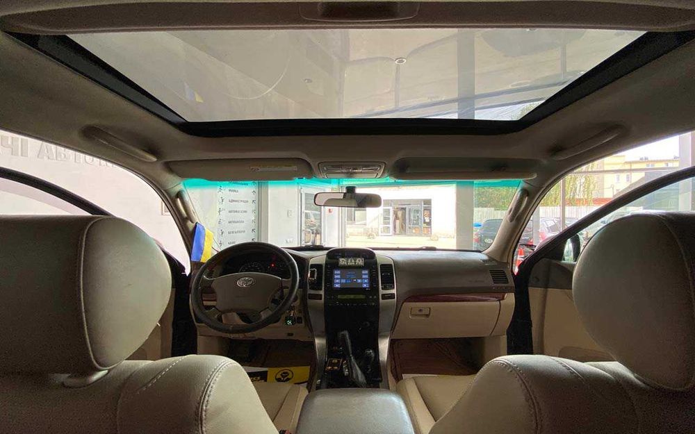 Toyota Land Cruiser Prado 120 2006