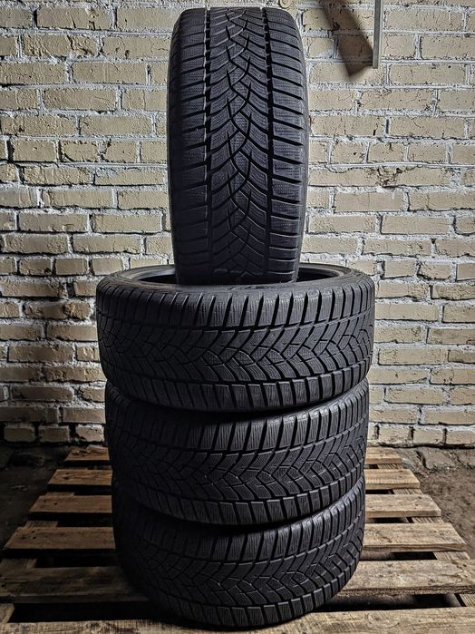 Зимові 225/40r19 GoodYear | Germany | 2021 | 6.5mm | Преміум шини/4шт