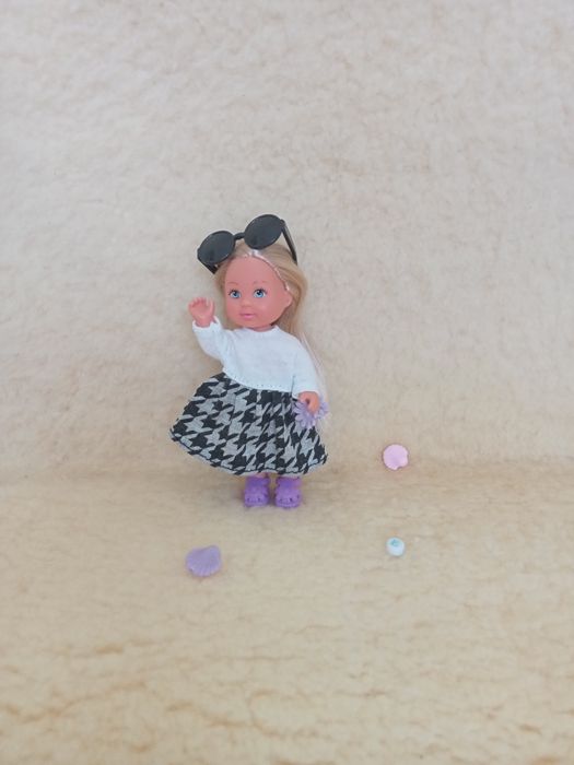 Одяг на ляльку Еві від Сімба