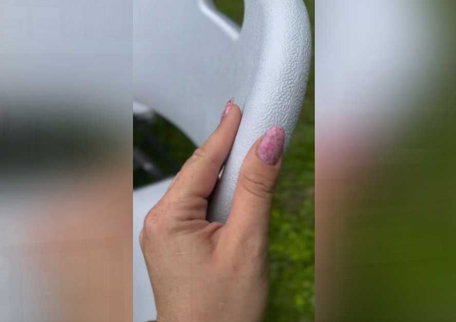 Складний садовий стілець для вулиці білий/Розкладне крісло туристичне