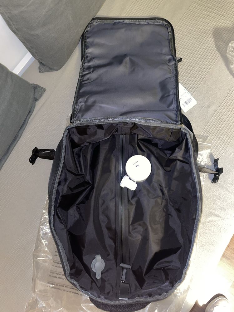 Mochila c/ compressão a vácuo - estilo Airback