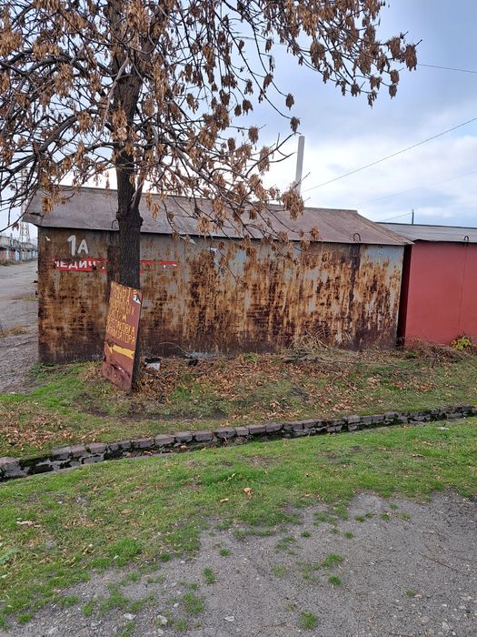 Продам гараж на Черной горе